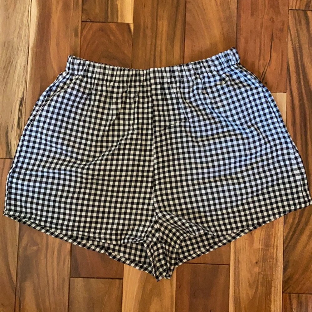 SHEIN Gingham Print Shorts